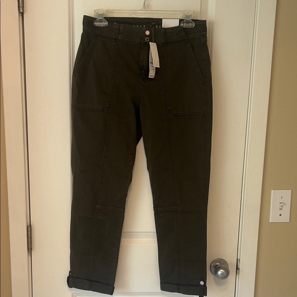 White House Black Market Dark Olive Cropped Utility Pants